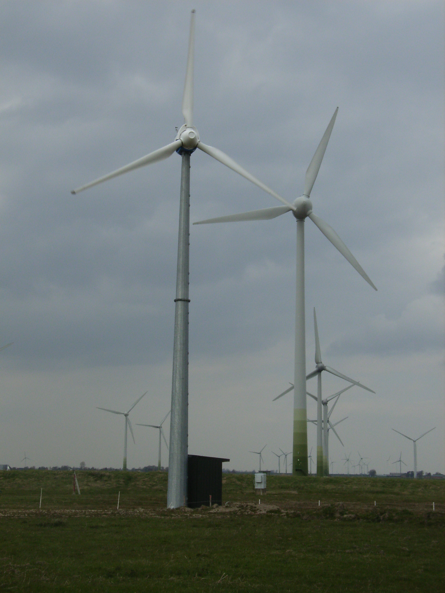 kleine horizontale Windenergieanlage, 1kW Nennleistung